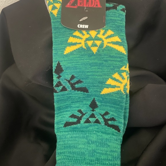 Bioworld Other - NWT Bioworld Zelda Crew Socks